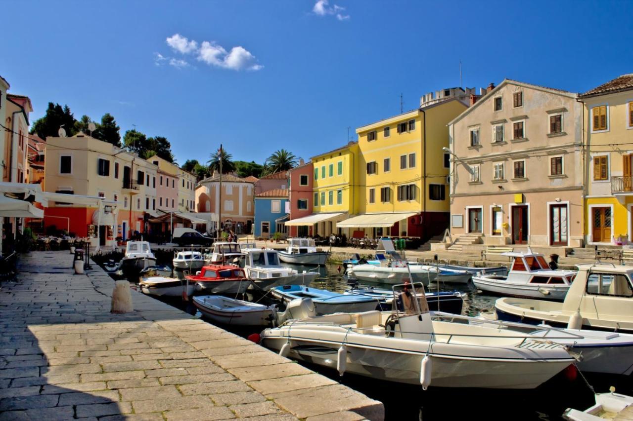 Apartments Mali Lošinj Exterior foto